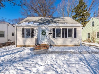 23824 Lucille Dr, North Olmsted, OH, 44070