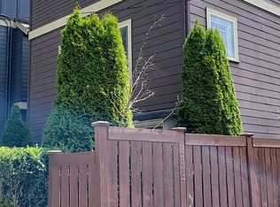 2317 SW Edmunds St, Seattle, WA 98106