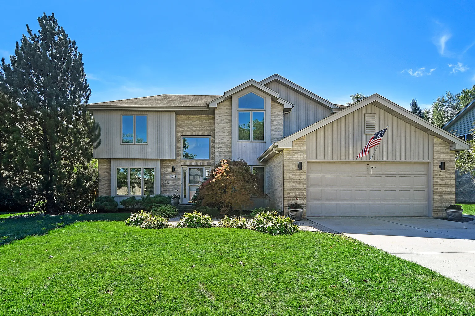 1022 Blacksmith Ln photo 1