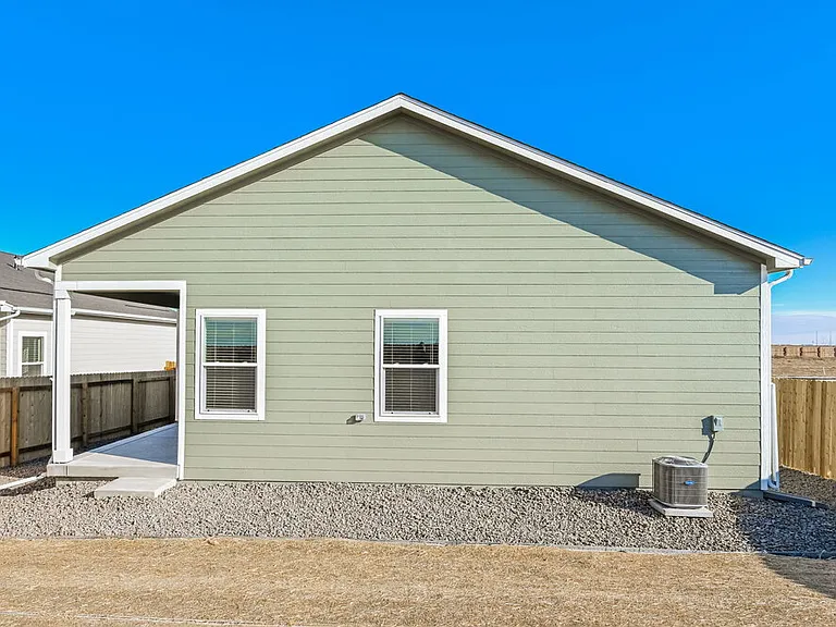 9443 Yampa Ct — Photo 16