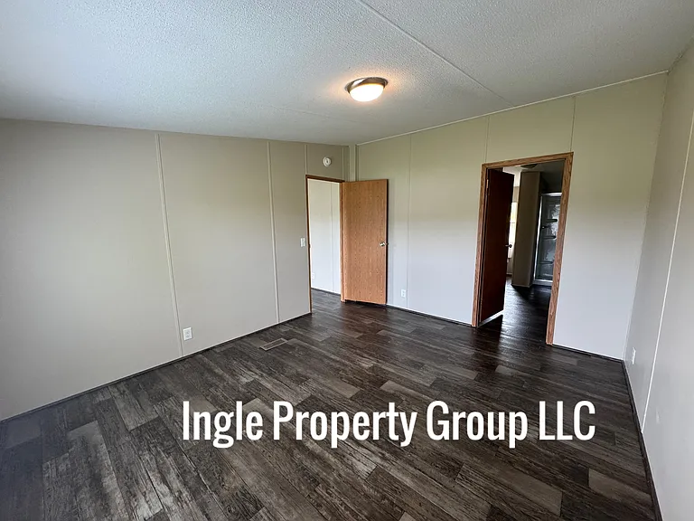 220 Sandy Rd — Photo 13
