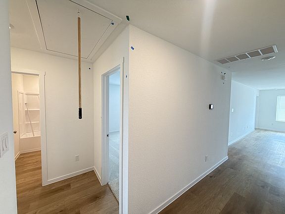 3rd image of 2925 Wolf Ridge Ln