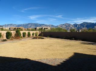 726 W Sand Rake Dr, Oro Valley, AZ 85755