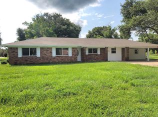 120 Shanklin Rd, Angleton, TX 77515