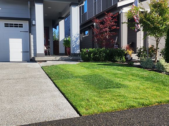2nd image of 12903 193rd Ave E