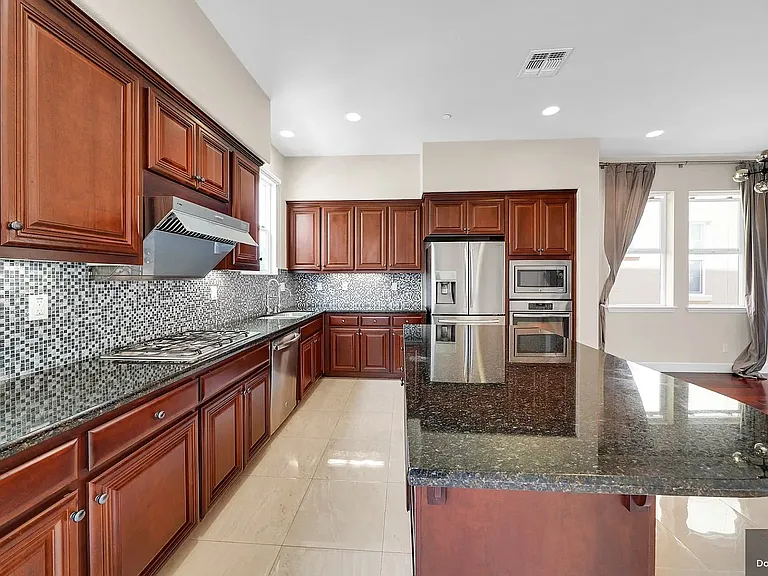 73 Paterson Pl — Photo 11