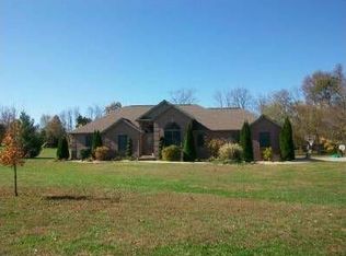 4755 Andrew Rd, Marion, IL 62959