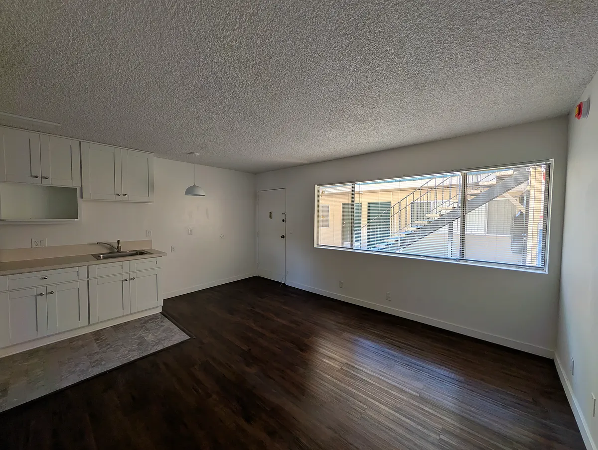 Building Photo - 265 Lucas Ave #5