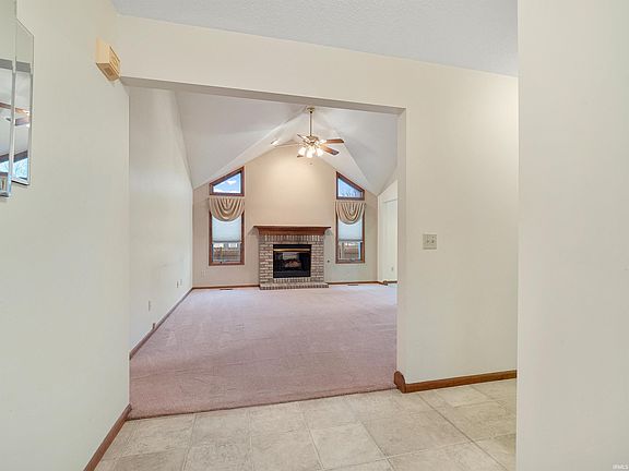 3rd image of 5104 Knollfield Pl