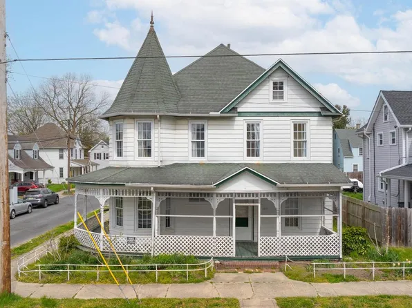 402 E Poplar St, Seaford, DE 19973