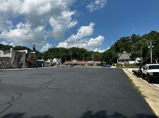 E Bluff St, Marseilles, IL 61341