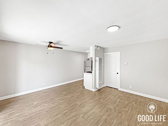 5th image of 4444 49th St #1