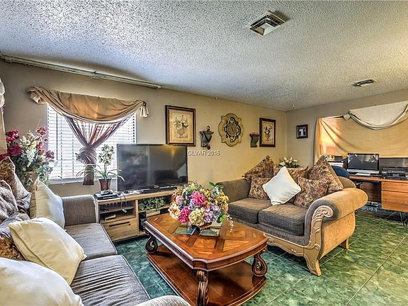 4th image of 3760 Timberlake Dr