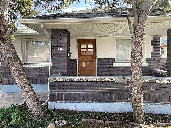 2nd image of 246 E Belmont Ave