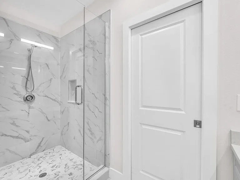 3120 W Azeele St #1 — Photo 51