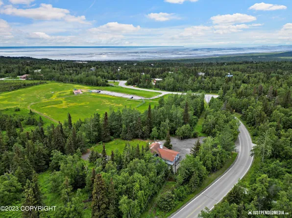 7220 Clarks Rd, Anchorage, AK 99516