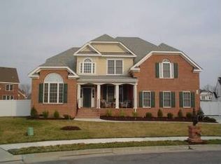 106 Sandtrap Ct, Suffolk, VA 23434