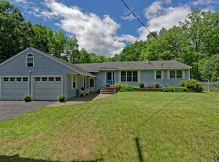 1101 Peaceable St, Ballston Spa, NY 12020