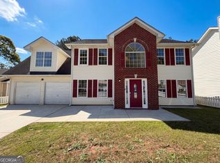 2214 Rambling Way, Lithonia, GA 30058