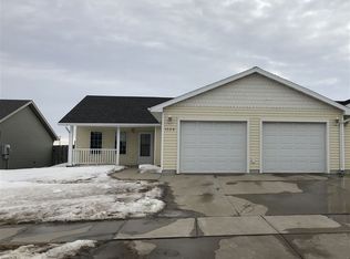 1509 35th Ave SW, Minot, ND 58701