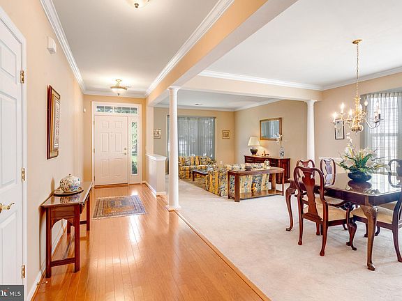 5th image of 17275 Four Seasons Dr