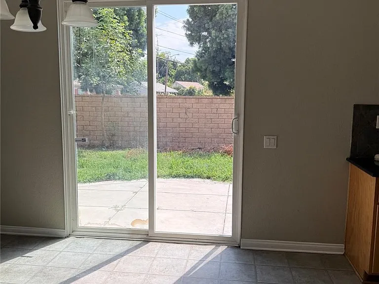 1742 Edmon Way — Photo 6