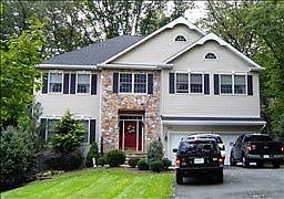 5th image of 115 Hill Pl