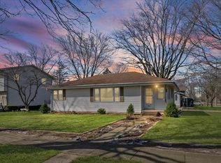 404 S Maple St, Gilman, IL 60938