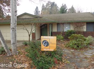 9585 SW New Forest Dr, Beaverton, OR 97008