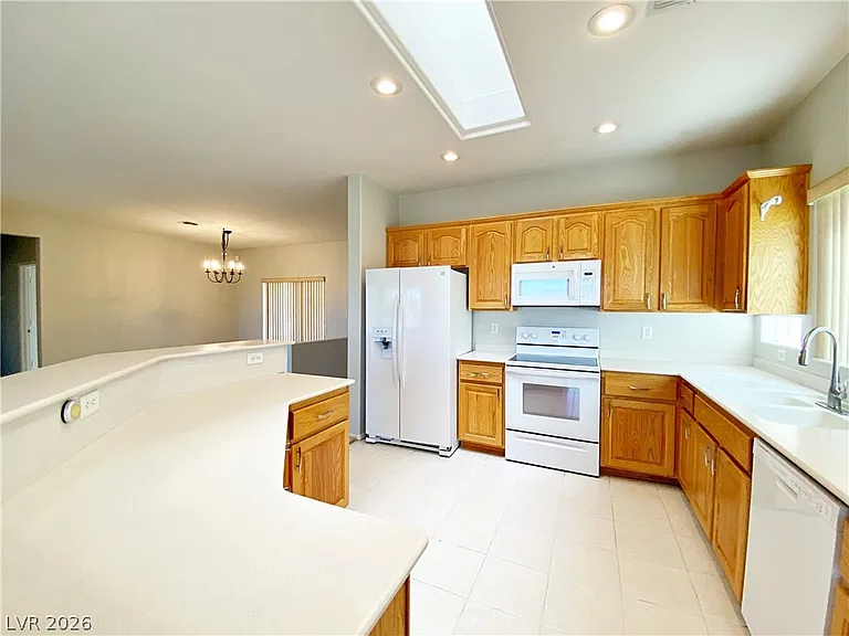 2163 Fairweather St — Photo 10