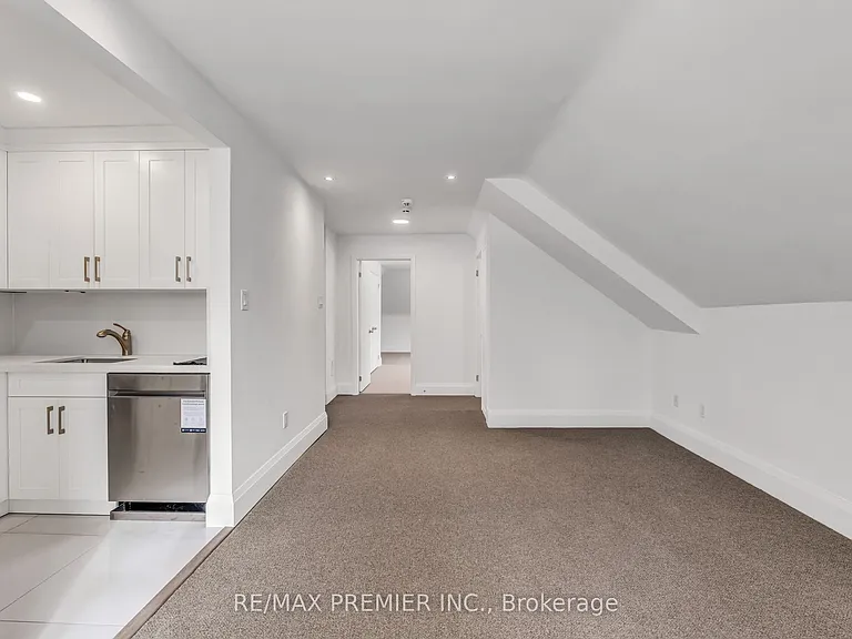 5 Killarney Rd #3 — Photo 17