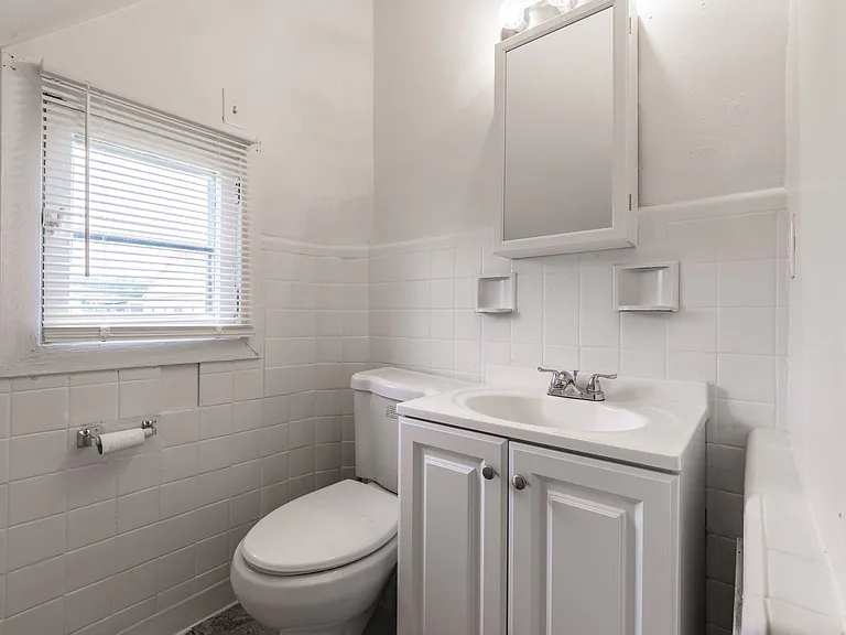 519 N Euclid Ave — Photo 11