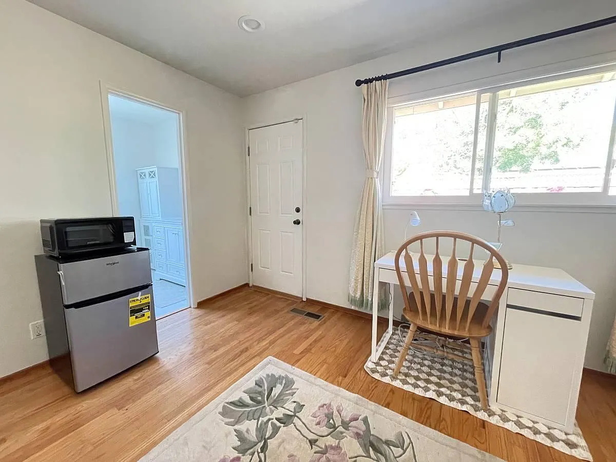S Bernardo Ave, Sunnyvale — Photo 2
