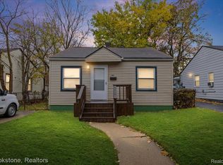 587 Nevada Ave, Pontiac, MI 48341