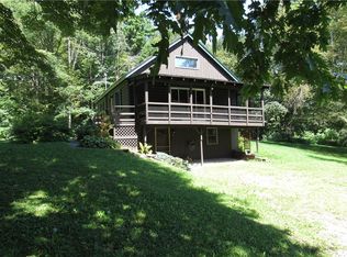 110 Tucker Ln, West Fulton, NY 12194