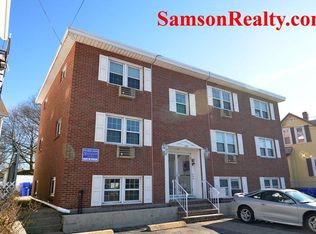 1167 Newport Ave APT 1, Pawtucket, RI 02861