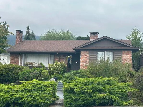 1131 Fulton Ave, West Vancouver, BC V7T 1N4