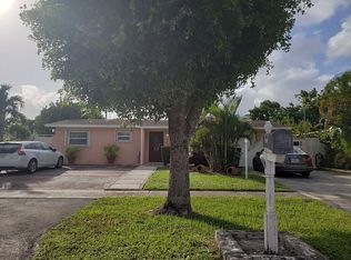 1417 Parterre Dr, West Palm Beach, FL 33417
