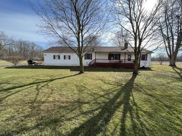 2236 Sodom Hutchings Rd NE, Vienna, OH 44473