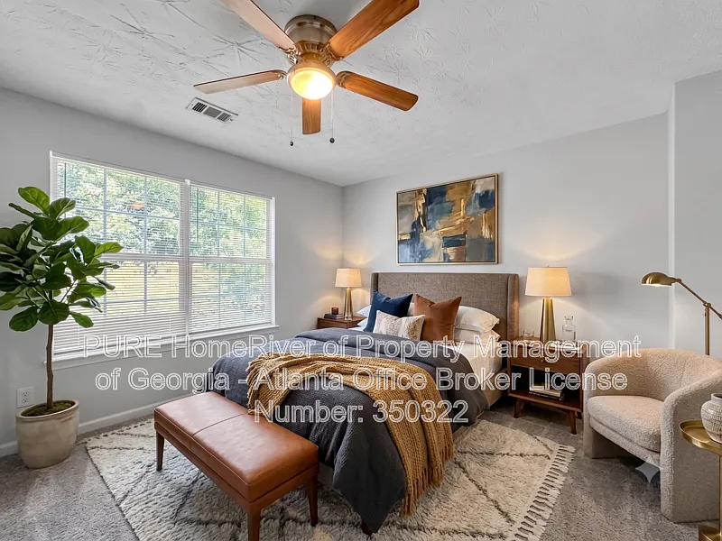 3 bed, 2.5 bath, 1442 sqft, $1,795 — Photo 4