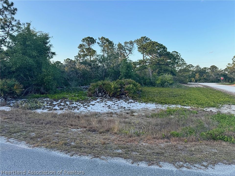 1st image of 551 Dreamland Dr