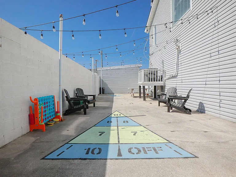 1000 E Ocean View Ave — Photo 15