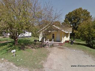 1129 Jackson St, Burlington, NC 27217