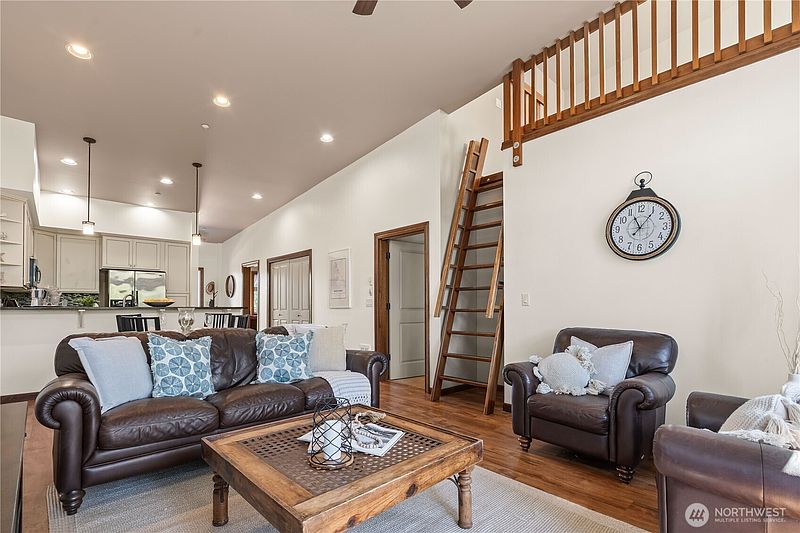 3rd image of 7714 Birch Bay Drive #411