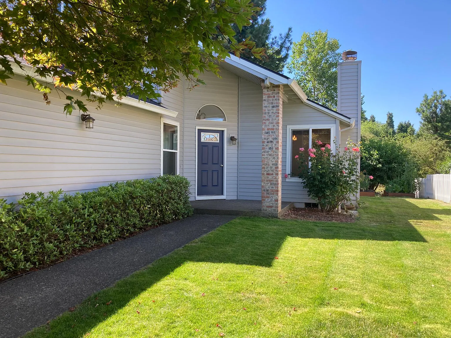 10526 SW Windsor Pl — Photo 3
