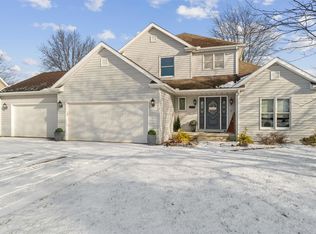 222 N Carter Ln, Swayzee, IN