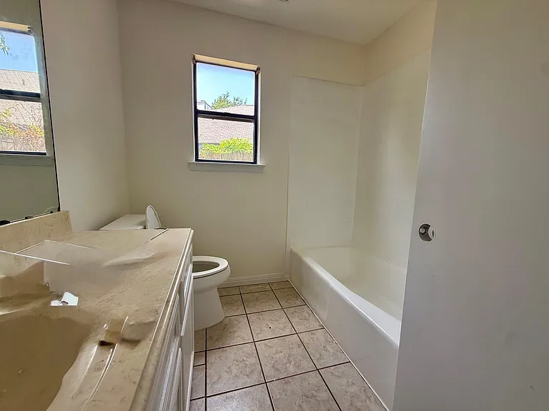 2107 Willow Way — Photo 19