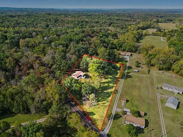 7433 Hillsboro House Springs Rd, Cedar Hill, MO 63016