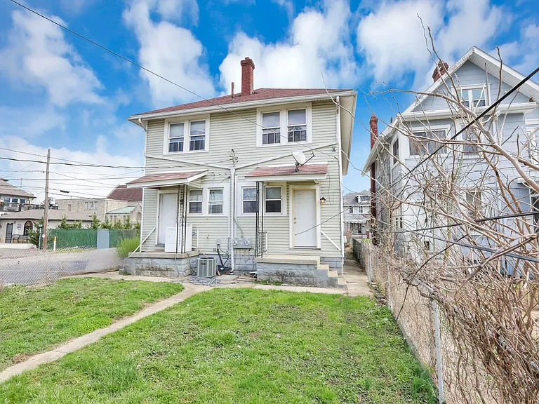 27-29 S Terrace Ave — Photo 31
