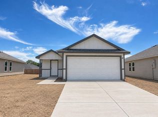 1213 Hickory Grove St, Brenham, TX 77833